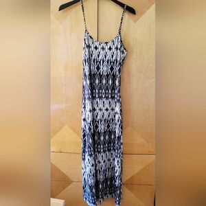 Elegant Black and White Patterned Dress